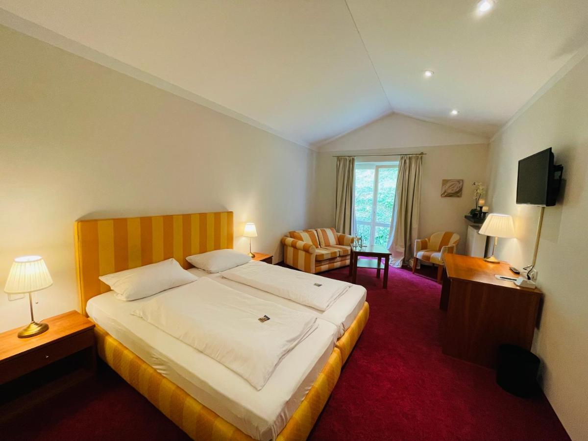 Landhaus Hirschsprung Detmold Bagian luar foto